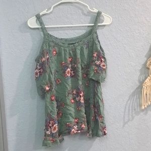 Size XS Rue21 floral top
